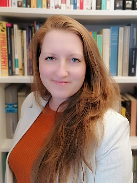This is a picture of Tanja Tillmanns